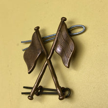 Load image into Gallery viewer, Original WW2 British Army Brass Signallers Flag Sleeve Badge - The Militaria Shop