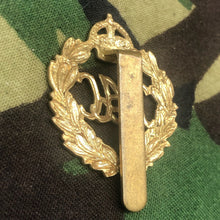 Load image into Gallery viewer, Original WW2 British Army Cap Badge - Royal Armoured Corps - The Militaria Shop