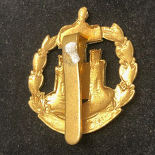 Load image into Gallery viewer, Original British Army Cap Badge - Dorsetshire Regiment - The Militaria Shop