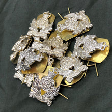 Load image into Gallery viewer, Genuine British Army Intelligence Corps Collar Badges Pair - The Militaria Shop