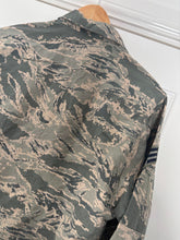 Load image into Gallery viewer, Surplus US Air Force UCP Uniform Jacket-40R - The Militaria Shop