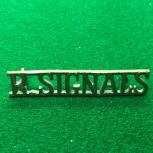 Charger l'image dans la galerie, Original WW2 British Army Brass Shoulder Title - Royal Signals - The Militaria Shop