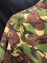 Load image into Gallery viewer, Genuine British Army Camouflage DPM Jacket - Size 170/104 - The Militaria Shop