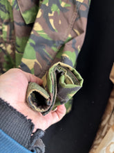 Load image into Gallery viewer, British Army DPM Camouflaged Field Jacket - Size 170/96 - The Militaria Shop