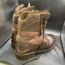 Charger l'image dans la galerie, British Army Surplus Brown Leather YDS Combat Patrol Boots - Size UK 9 M - The Militaria Shop