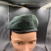 Lade das Bild in den Galerie-Viewer, Genuine British Army Forces Beret - Light Infantry - Size 51 - The Militaria Shop