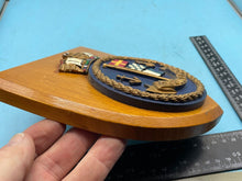 Lade das Bild in den Galerie-Viewer, Original Royal Naval Association Purley Branch Wall Plaque - The Militaria Shop