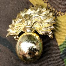 Charger l'image dans la galerie, Original British Staybrite Army Cap - Grenadier Guards - The Militaria Shop