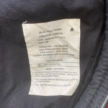 Lade das Bild in den Galerie-Viewer, Genuine British Army Airborne Forces Paratrooper Beret - Size 56 - The Militaria Shop