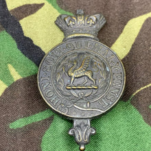 Load image into Gallery viewer, British Army Monmouthshire Regiment Cap Badge - The Militaria Shop