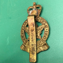 Load image into Gallery viewer, Original Canadian Army Cap Badge - Royal Montreal Regiment - The Militaria Shop