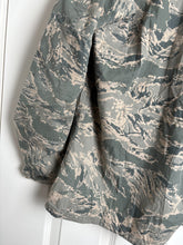 Load image into Gallery viewer, Surplus US Air Force UCP Uniform Jacket 8R - The Militaria Shop