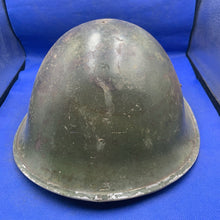 Lade das Bild in den Galerie-Viewer, Original WW2 Mk3 Canadian / British Army Turtle Helmet High Rivet - The Militaria Shop