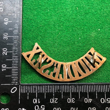 Load image into Gallery viewer, Original WW1 British Army Brass Shoulder Title - Middlesex - The Militaria Shop