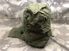 Lade das Bild in den Galerie-Viewer, Original Korean War Era British Army Middle Parka Detatchable Hood - The Militaria Shop