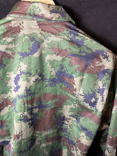 Load image into Gallery viewer, Genuine Royal Thai Marine Corps Navy Camouflaged Jacket - 44" Chest - The Militaria Shop