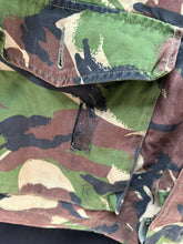 Charger l'image dans la galerie, Genuine British Army DPM Camouflaged Combat Field Jacket - Size 170/88 - The Militaria Shop