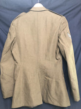 Lade das Bild in den Galerie-Viewer, Original British Army No.2 Dress Uniform Jacket - Grade 1 - Size 188/104/96 - The Militaria Shop