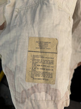 Load image into Gallery viewer, Gulf War US Army DCU Camouflaged Combat Field Coat/Jacket - Large/X-Long - The Militaria Shop