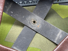 Lade das Bild in den Galerie-Viewer, Image #9