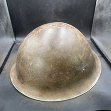 Charger l'image dans la galerie, Original WW2 British/Canadian Army Mk3 "Turtle" Combat Helmet - The Militaria Shop