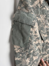 Load image into Gallery viewer, Surplus US Army ACU Combat Uniform Jacket-Medium Regular - The Militaria Shop