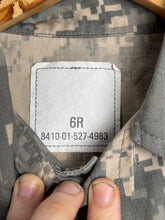 Lade das Bild in den Galerie-Viewer, Surplus US Army ACU Combat Uniform Jacket-6R - The Militaria Shop