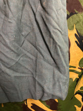 Lade das Bild in den Galerie-Viewer, British Army Women's Skirt Lovat Green - Size 28" Waist - The Militaria Shop