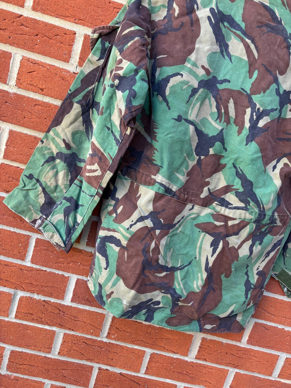 Surplus British Army DPM Smock Combat Size 170/96 - The Militaria Shop