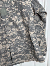Load image into Gallery viewer, Surplus US Army ACU Combat Uniform Jacket-Medium Long - The Militaria Shop