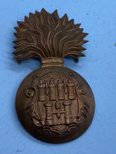 Load image into Gallery viewer, British Army Victorian Royal Dublin Fusiliers Glengarry Badge - The Militaria Shop