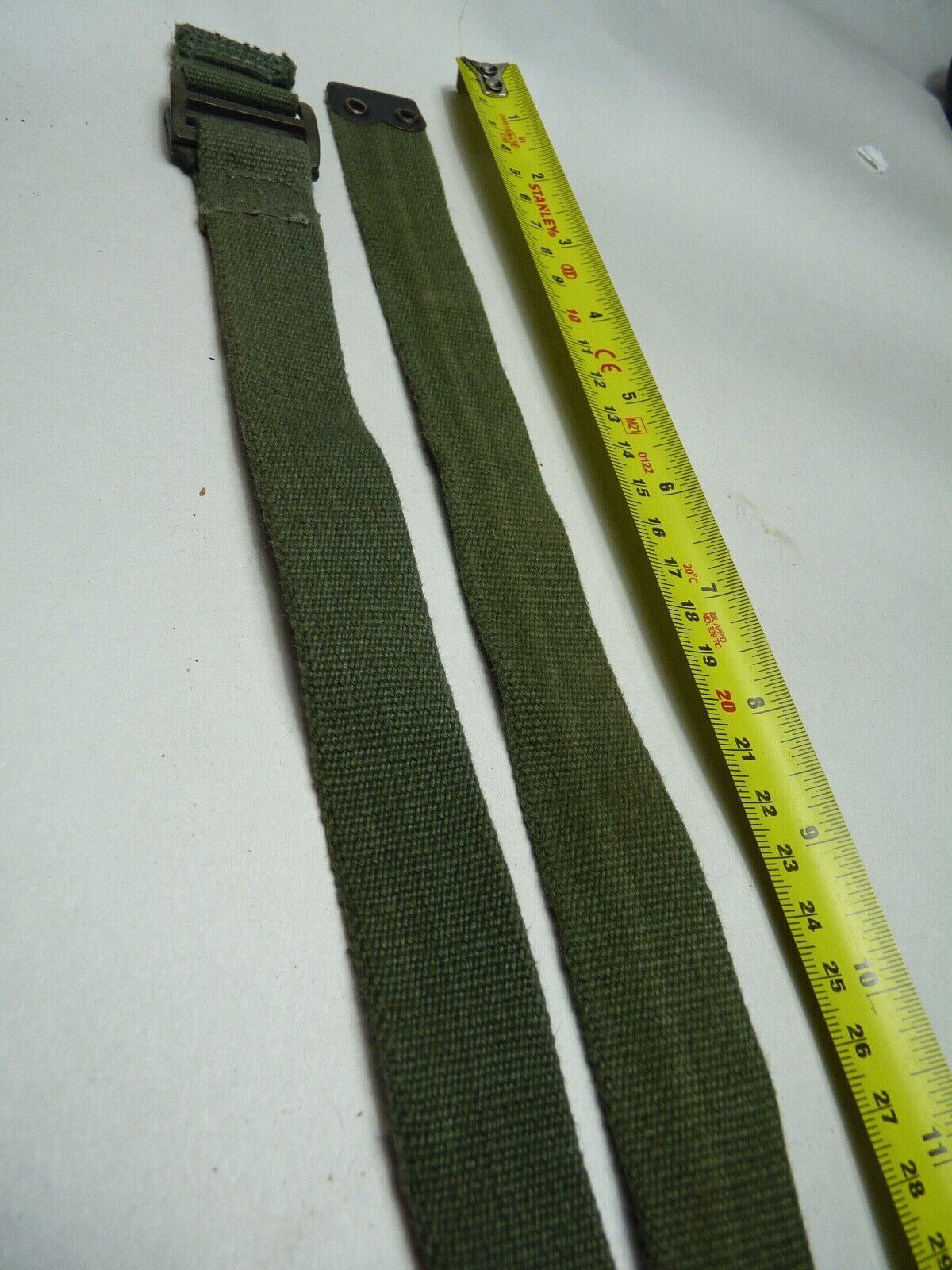 Original WW2 British Army 44 Pattern Shoulder / Extended Equipment Strap - 1945 - The Militaria Shop