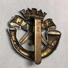 Load image into Gallery viewer, Original WW1 British Army Cornwall Light Infantry CLI Cap Badge - The Militaria Shop