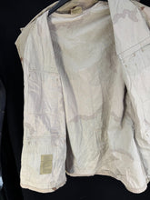 Load image into Gallery viewer, Gulf War US Army DCU Camouflaged Combat Field Coat/Jacket - Large/Regular - The Militaria Shop