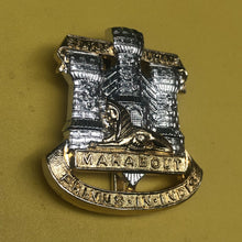 Load image into Gallery viewer, Genuine British Army Dorset Regiment Cap Badge - The Militaria Shop