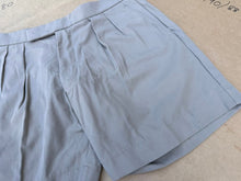 Charger l'image dans la galerie, Genuine British Army Shorts RAF Tropical Stone - Grade 1 - Size 190/92 - The Militaria Shop