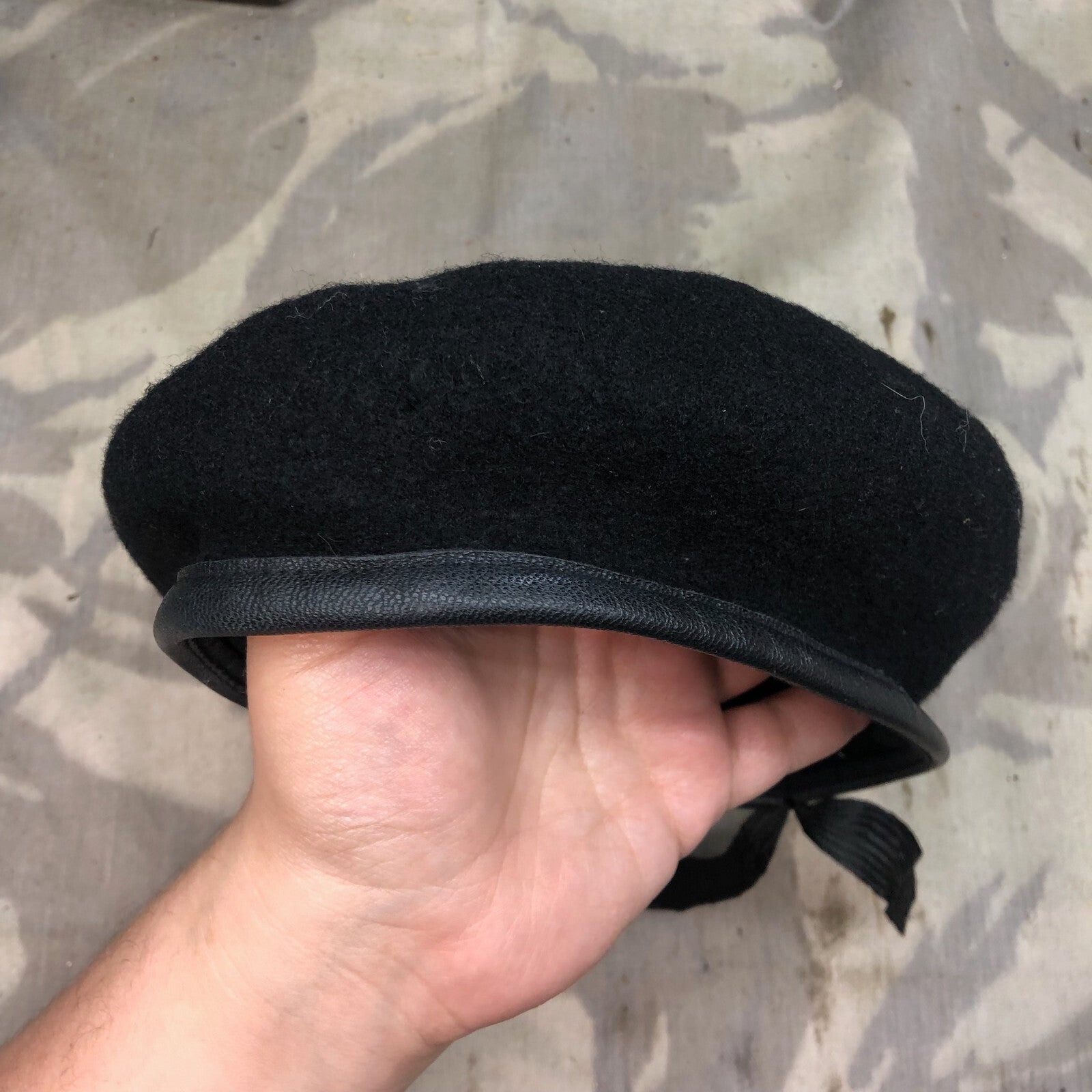 Genuine British Army Forces Beret - RTR Royal Tank Regiment - Size 53 - The Militaria Shop
