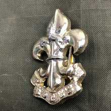 Load image into Gallery viewer, Original British Army Cap Badge - The King's Regiment Liverpool - The Militaria Shop