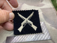 Load image into Gallery viewer, Original Vintage British / German Army Rifleman's Badge - The Militaria Shop