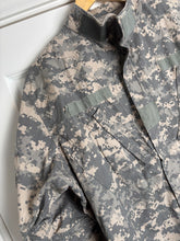 Load image into Gallery viewer, Surplus US Army ACU Combat Uniform Jacket-Medium Long - The Militaria Shop