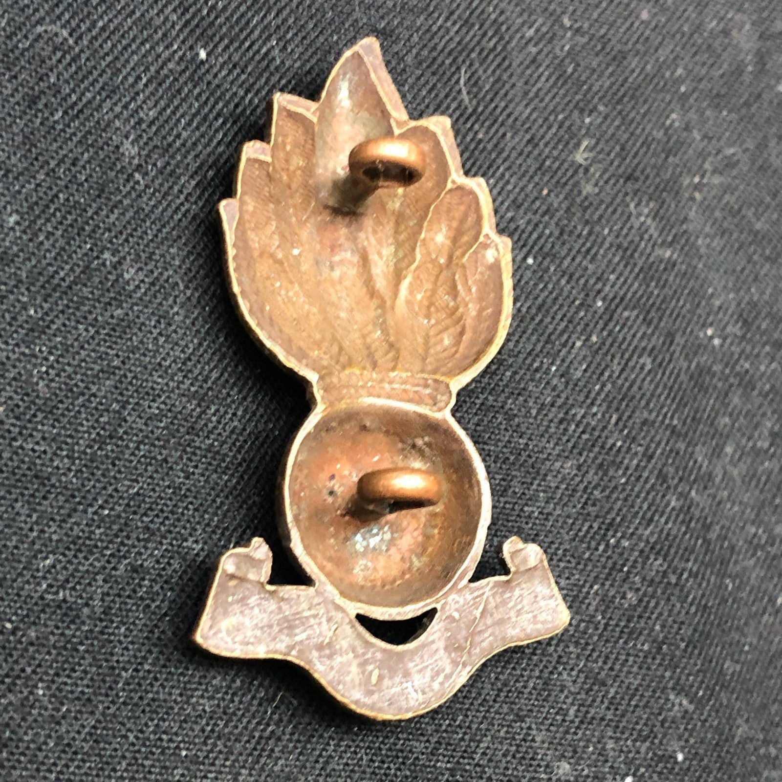 Genuine WW2 British Army Brass Cap Badge - Royal Engineers - The Militaria Shop