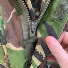 Lade das Bild in den Galerie-Viewer, Genuine British Army Surplus DPM Windproof Combat Smock - Size 180/96 - The Militaria Shop