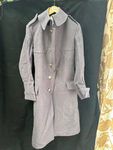 Load image into Gallery viewer, Genuine British Army Surplus Household Guards Greatcoat Overcoat Size 36" Chest - The Militaria Shop