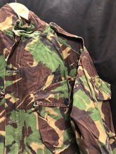 Load image into Gallery viewer, Genuine British Army Surplus Jungle DPM Combat Smock - Size 180/96 - The Militaria Shop