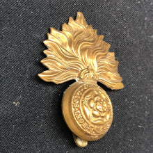 Load image into Gallery viewer, Genuine WW2 British Army Brass Cap Badge - Royal Fusiliers - The Militaria Shop