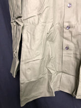 Charger l'image dans la galerie, Genuine British Army OD Green General Service Working Shirt - 40" Chest - The Militaria Shop