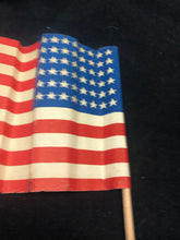 Load image into Gallery viewer, Original WW2 US Army Paper "Victory Flag" - Victory in Europe - The Militaria Shop