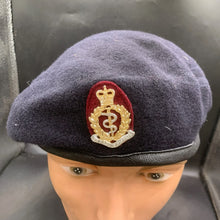 Charger l'image dans la galerie, British Army Welsh Guards Beret - Size 57 - The Militaria Shop