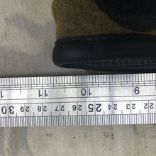 Lade das Bild in den Galerie-Viewer, Genuine British Army Beret - Guards Division - Size 55 - The Militaria Shop