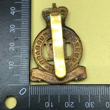 Lade das Bild in den Galerie-Viewer, Original British Army Cap Badge - 4th Queen's Own Hussars - The Militaria Shop